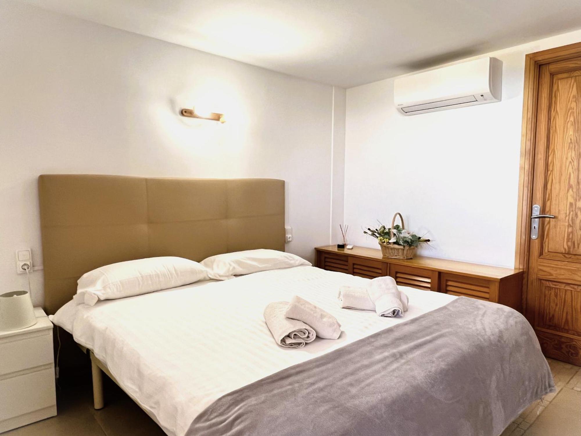 Apartamento Playa De Los Pinos Alcúdia Buitenkant foto